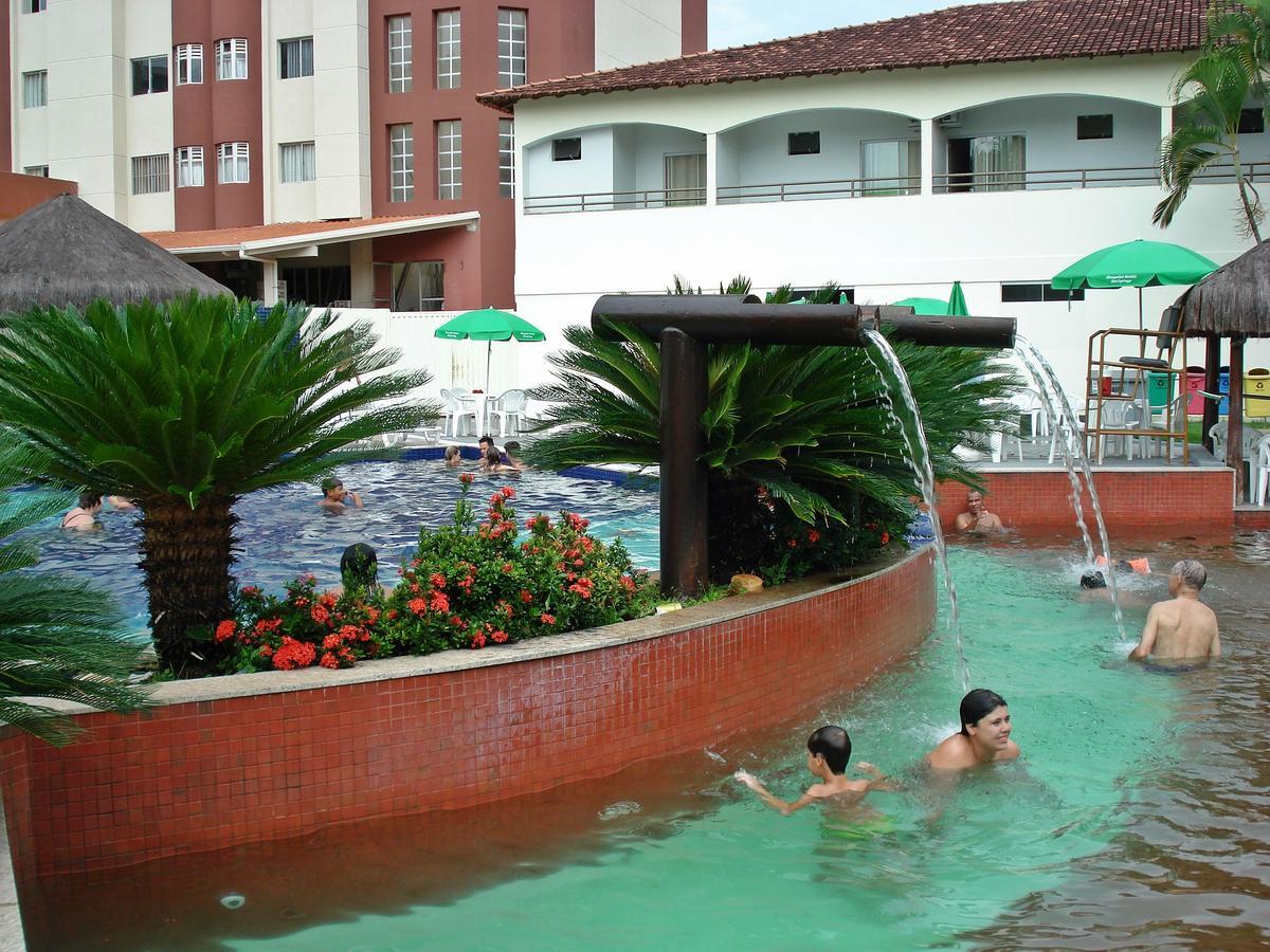 Suítes Hot Springs *